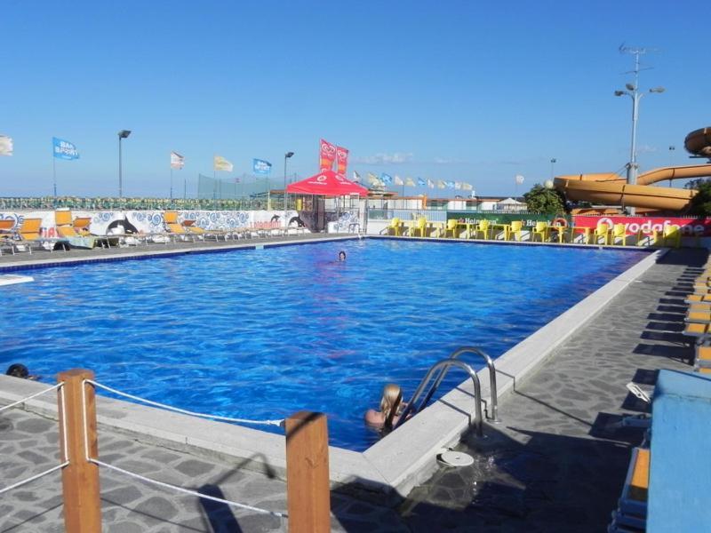 Admiral Hotel 3*